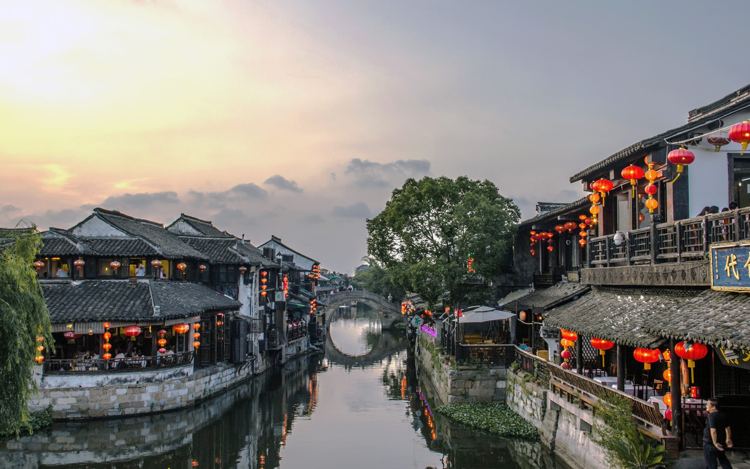 Shaoxing Town - Jiangnan Water Town - Source 10wallpaper dot com